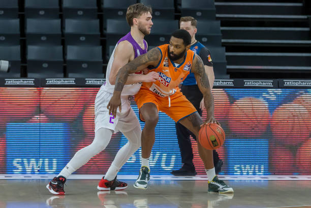 量的飞行与 量的飞行与