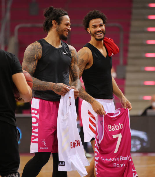 巴塞罗那的 巴塞罗那的